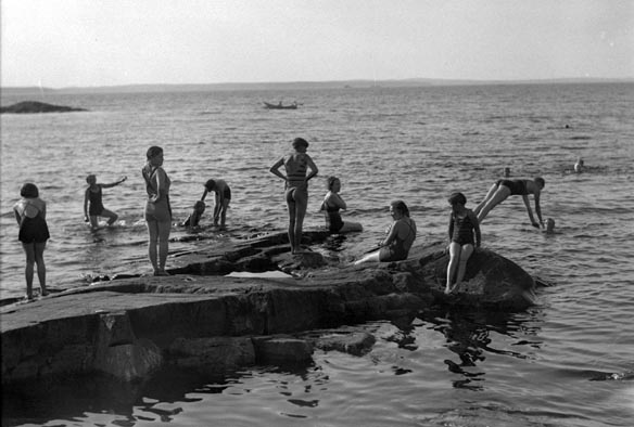 Rauhaniemen uimarantaa kesll 1934
